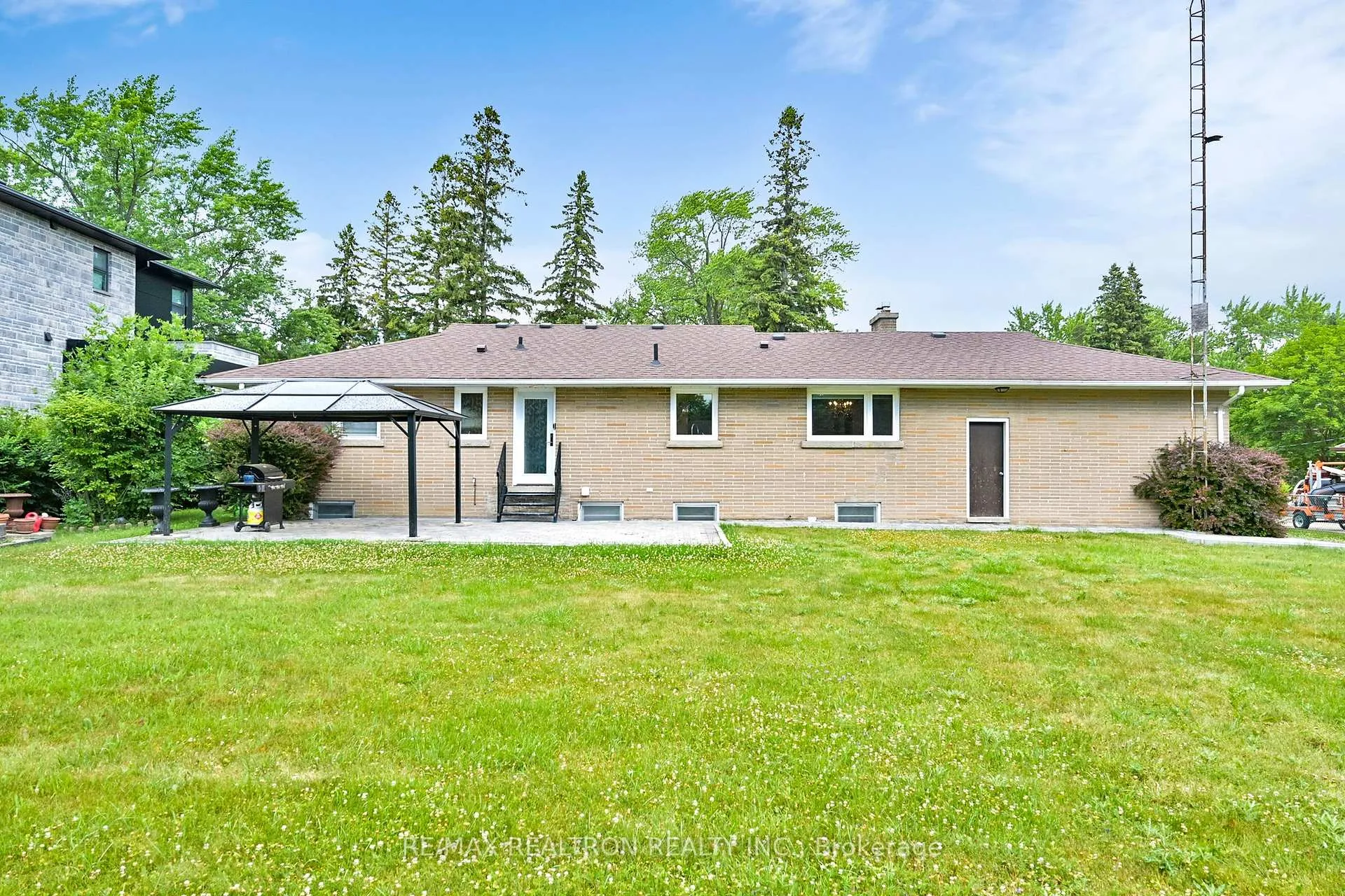 Photo 40 of 27 Naylon Street, Vaughan, Maple — HOMEH