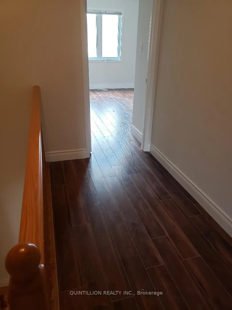 Photo 9 of 66 Briarhall Crescent, Markham, Berczy — HOMEH