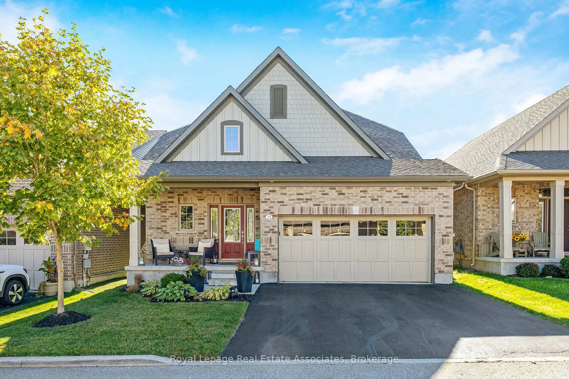 Photo 1 of 25 Chestnut Drive, Guelph/Eramosa, Rockwood — HOMEH
