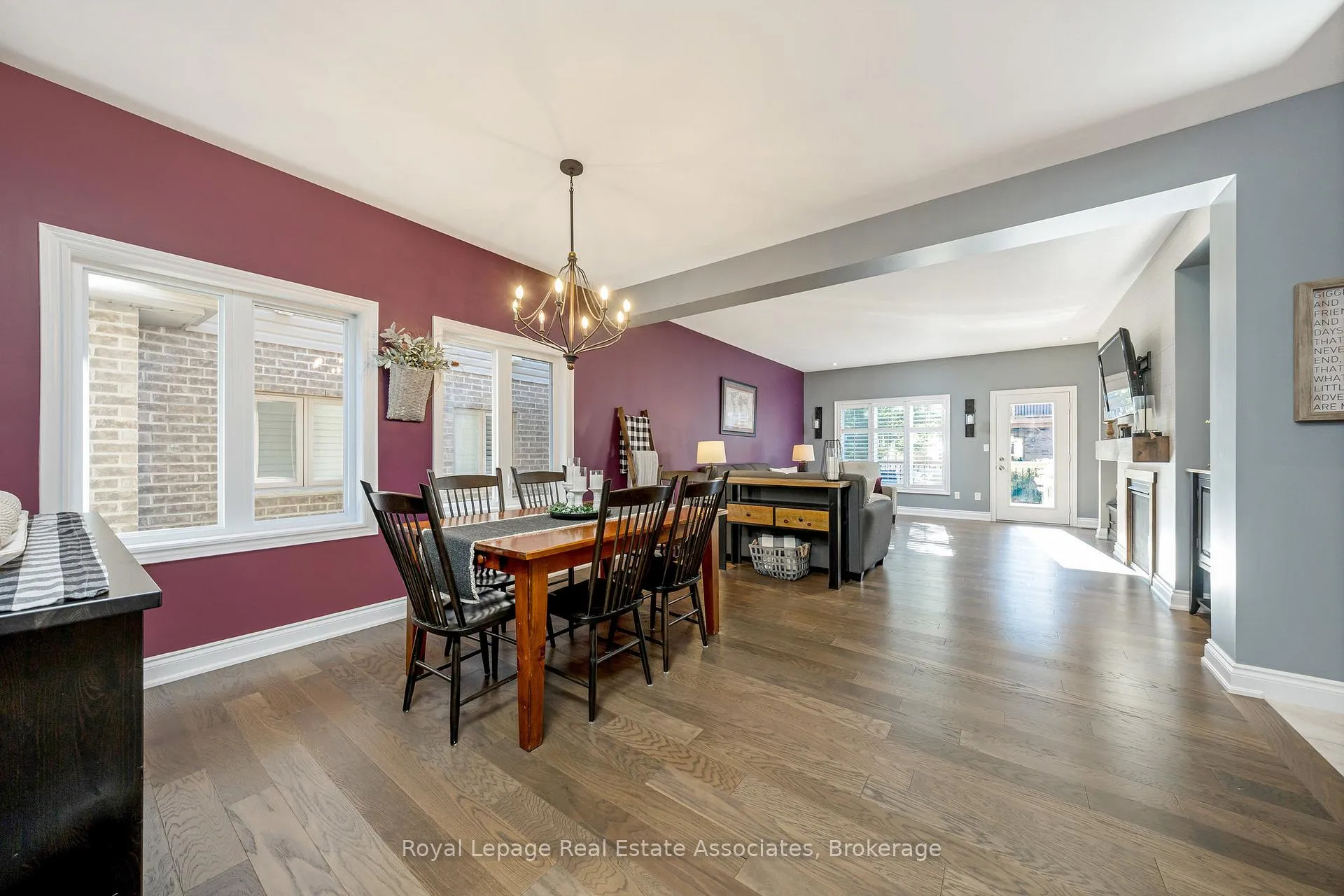 Photo 6 of 25 Chestnut Drive, Guelph/Eramosa, Rockwood — HOMEH
