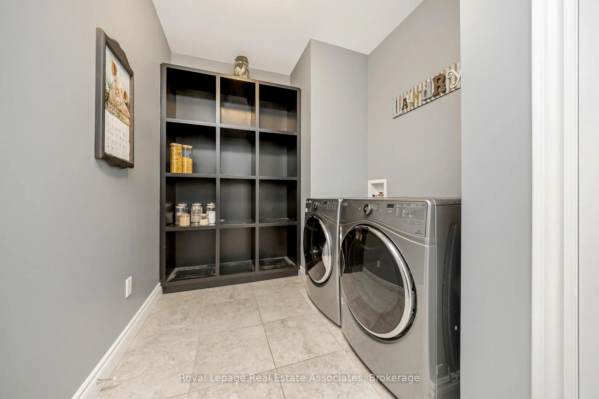 Photo 20 of 25 Chestnut Drive, Guelph/Eramosa, Rockwood — HOMEH