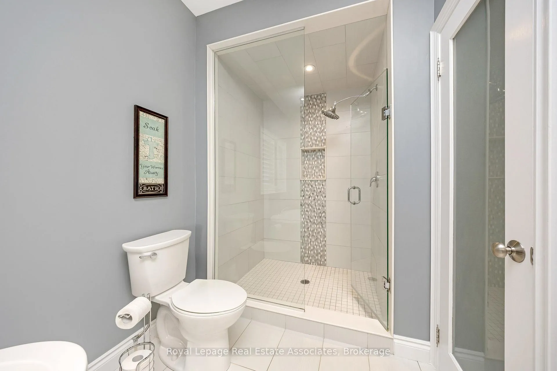 Photo 22 of 25 Chestnut Drive, Guelph/Eramosa, Rockwood — HOMEH