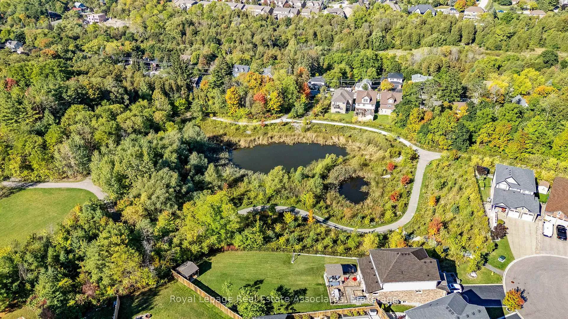 Photo 40 of 25 Chestnut Drive, Guelph/Eramosa, Rockwood — HOMEH