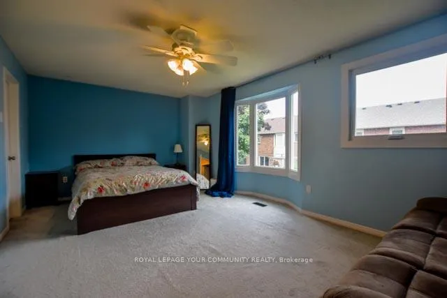 Photo 17 of 62 Joseph Aaron Boulevard, Vaughan, Brownridge — HOMEH