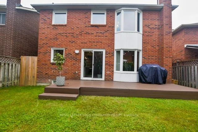 Photo 24 of 62 Joseph Aaron Boulevard, Vaughan, Brownridge — HOMEH