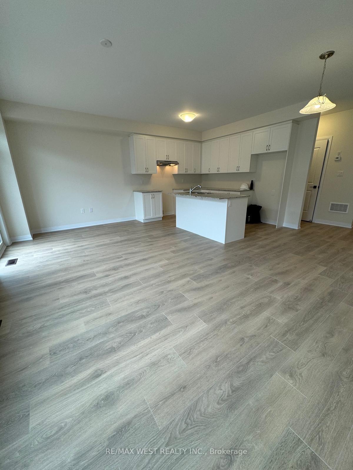 Photo 5 of 36 Brown Street, Erin — HOMEH
