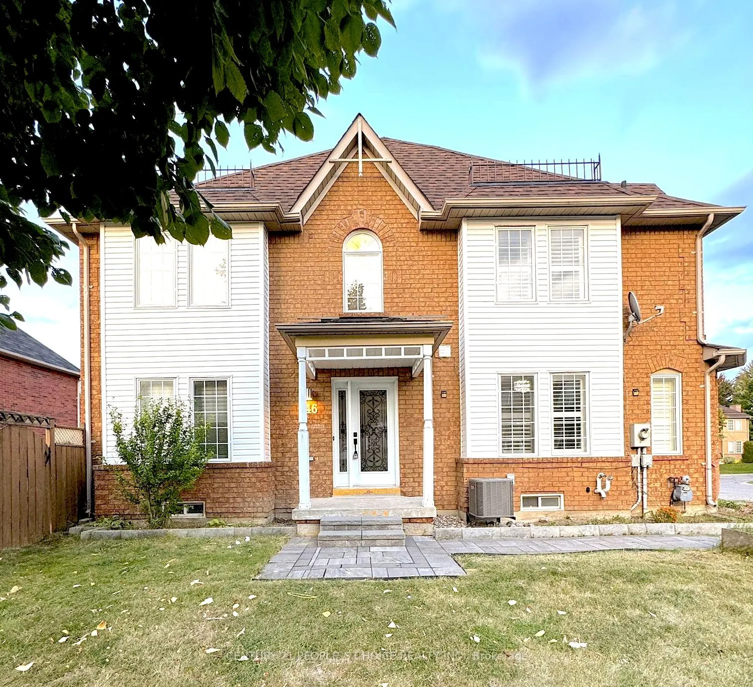 Photo 1 of 146 Stokely Crescent, Whitby, Downtown Whitby — HOMEH