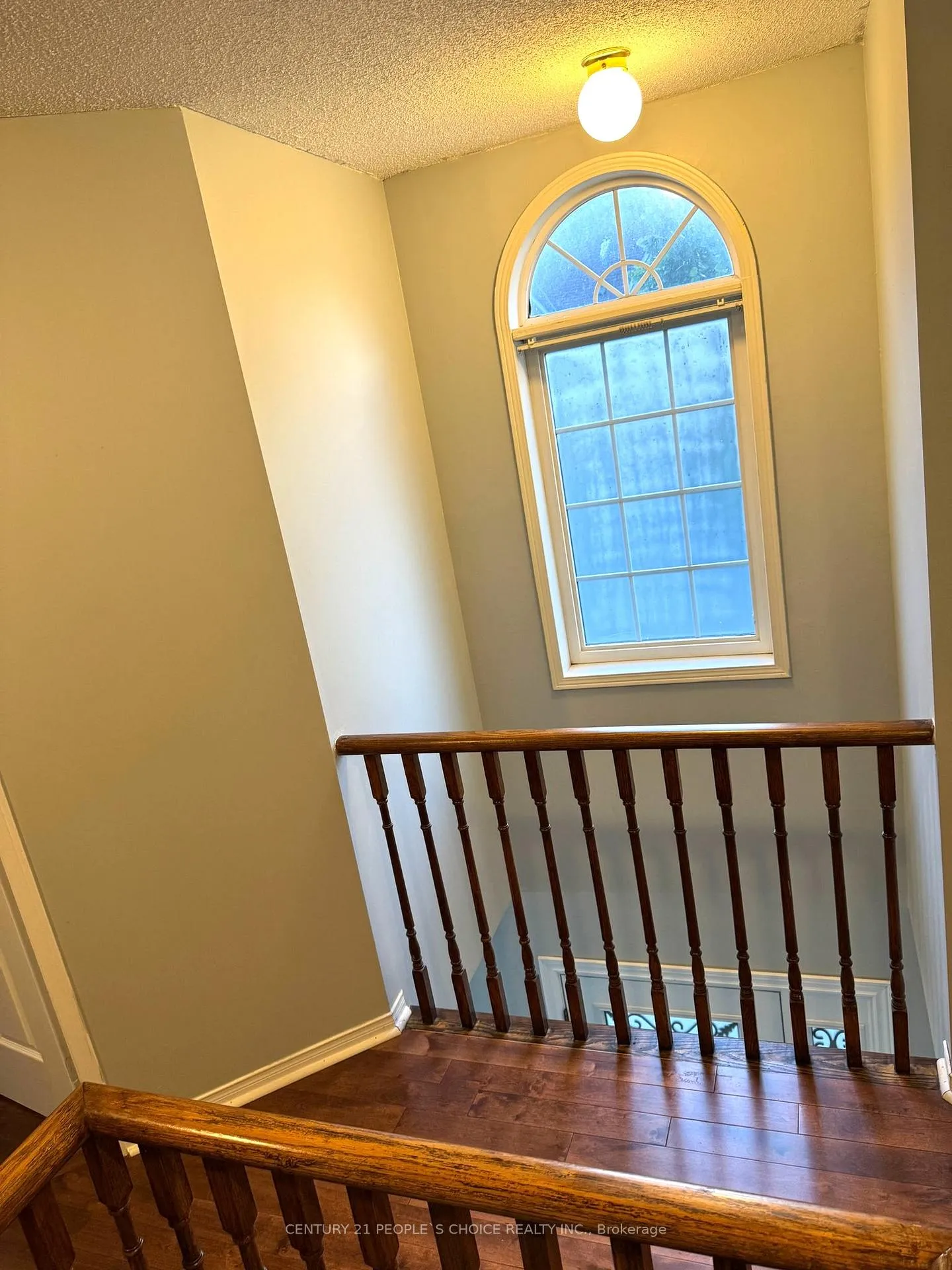 Photo 14 of 146 Stokely Crescent, Whitby, Downtown Whitby — HOMEH