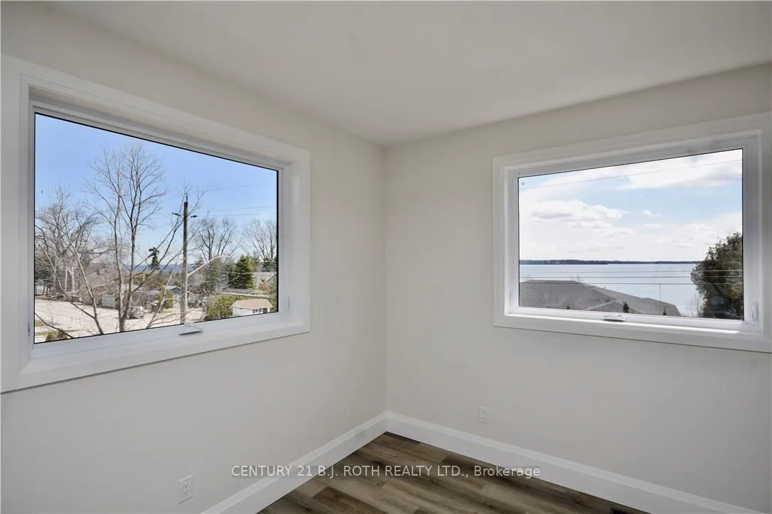 Photo 18 of 1411 Maple Way, Innisfil, Rural Innisfil — HOMEH