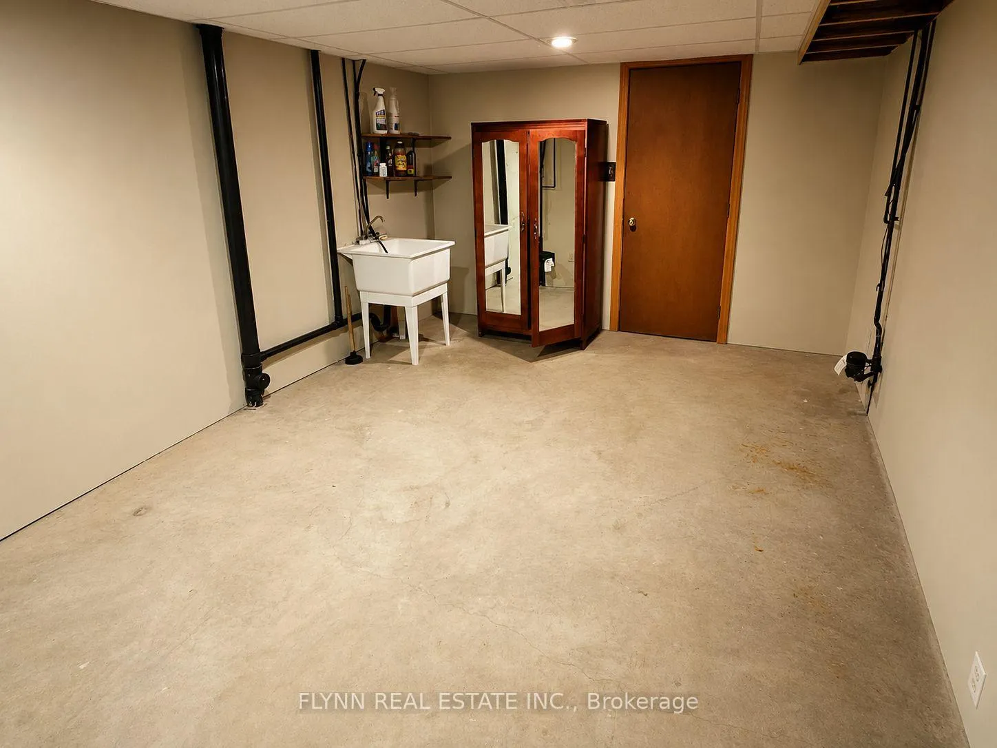 Photo 23 of Unit 13, 2720 Mewburn Road, Niagara Falls, Casey — HOMEH