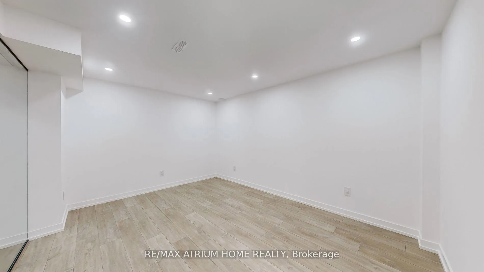 Photo 25 of 76 Cardrew Street, Markham, Cornell — HOMEH