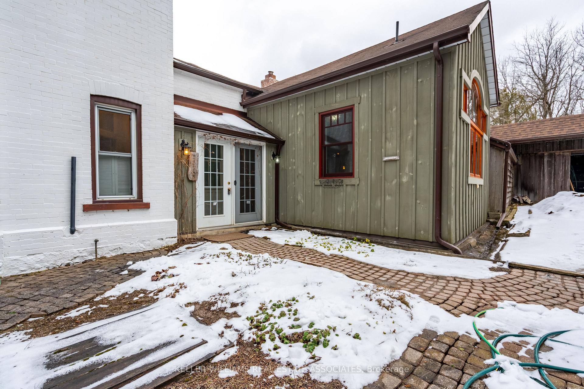Photo 2 of 4974 Fourth Line, Erin, Rural Erin — HOMEH