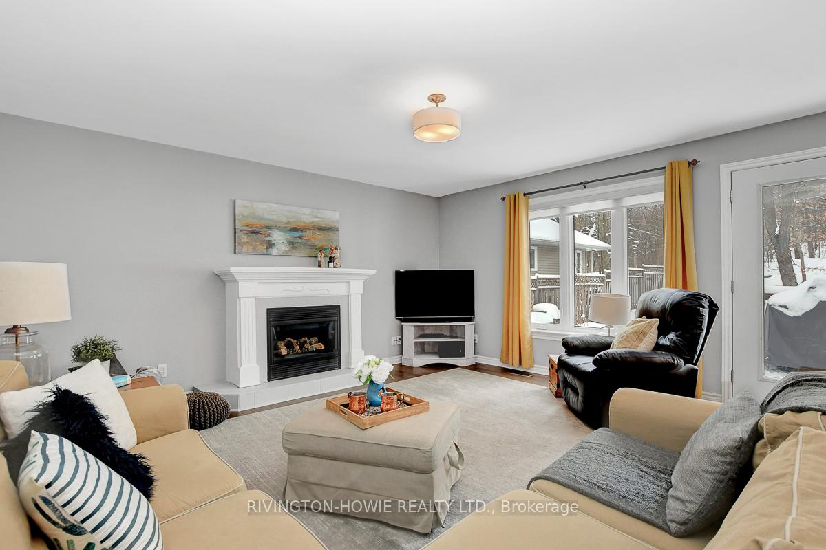 Photo 15 of 150 Glenncastle Drive, Ottawa, Carp — HOMEH