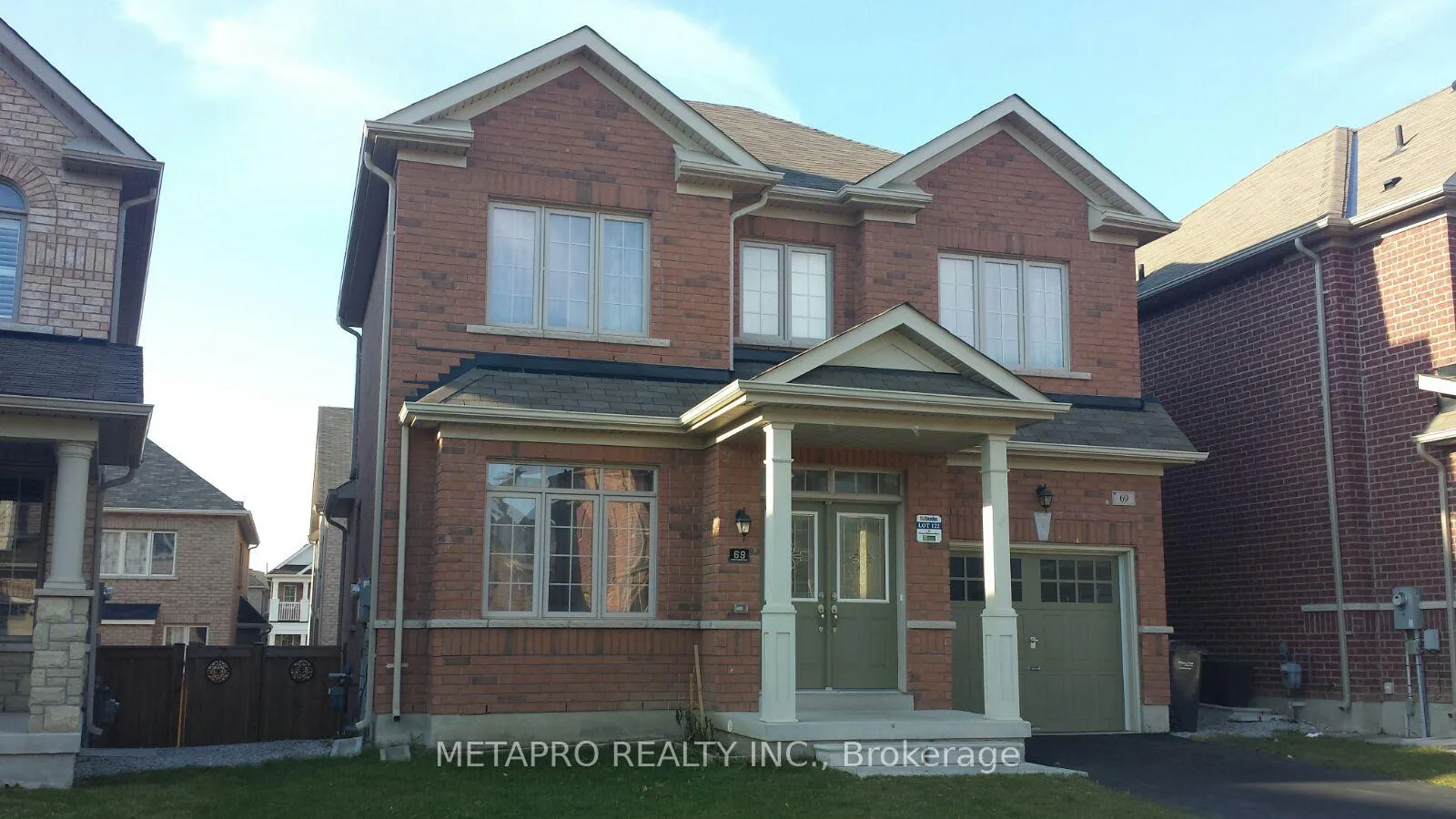 Front of 69 George Robinson Drive