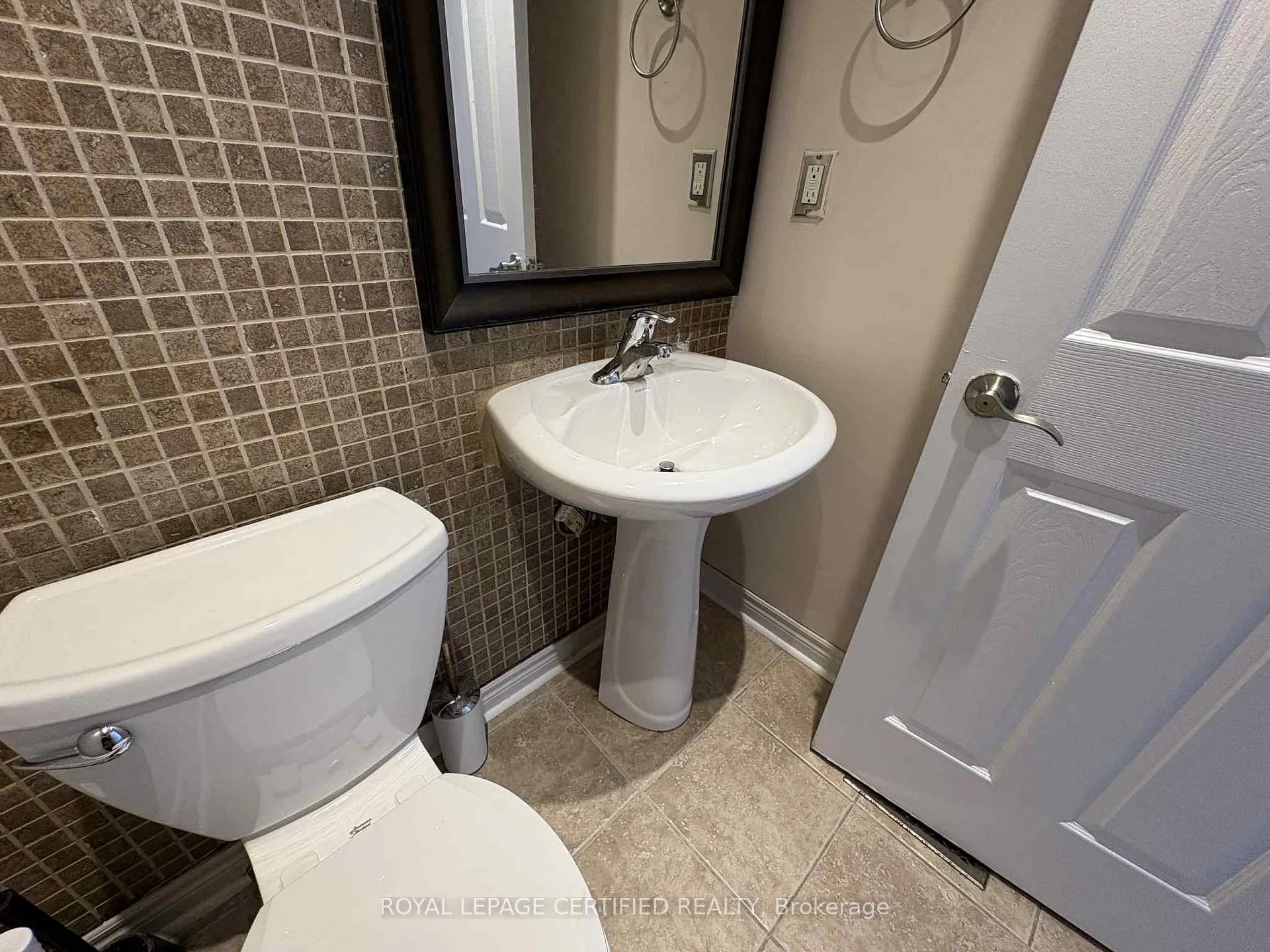 Photo 6 of 1252 Costigan Road, Milton, Clarke — HOMEH