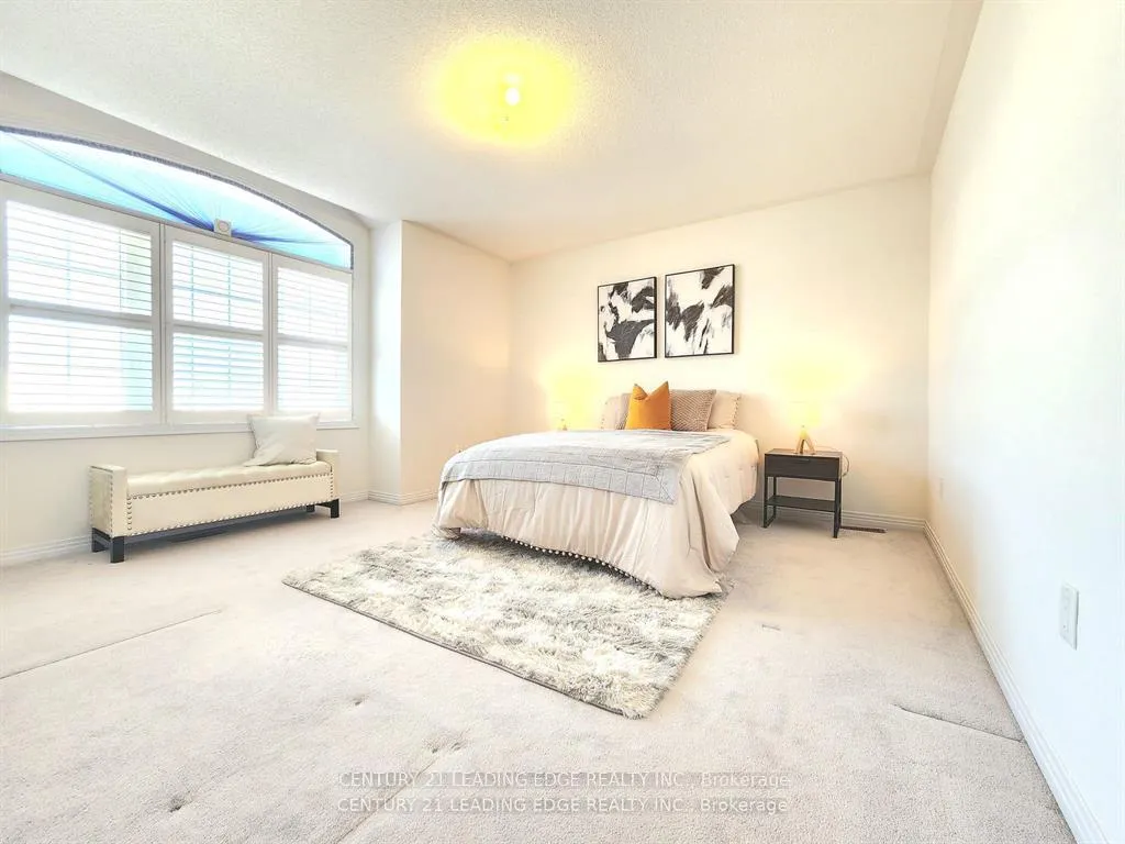 Photo 19 of 48 Starhill Crescent, Markham, Cachet — HOMEH