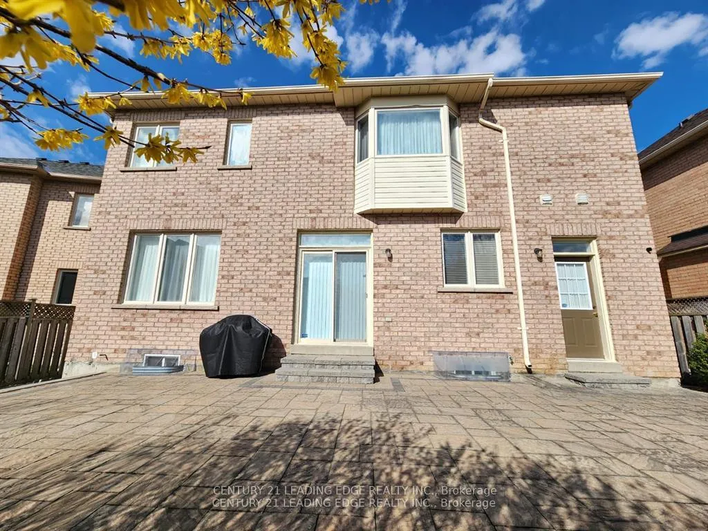 Photo 22 of 48 Starhill Crescent, Markham, Cachet — HOMEH