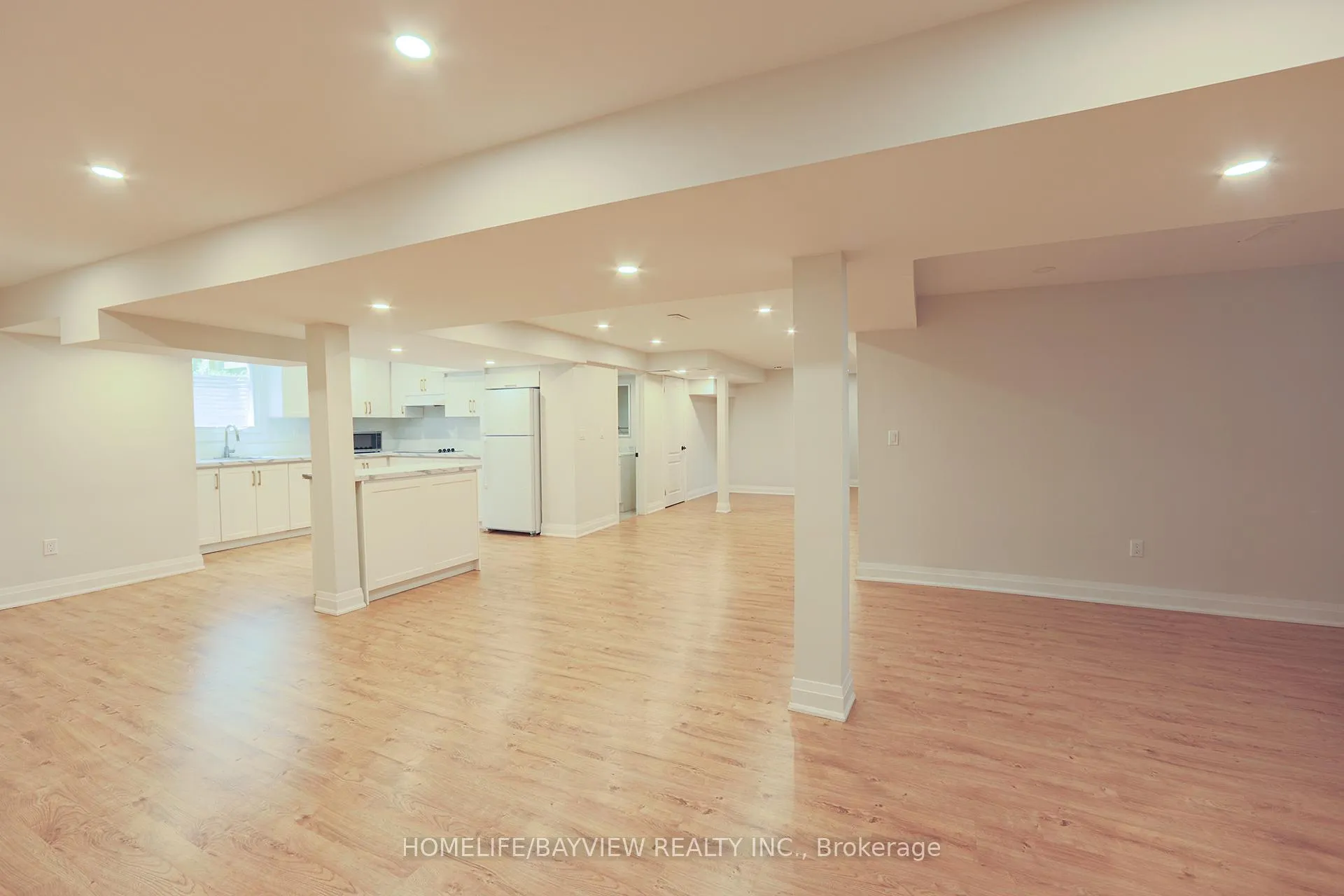 Photo 5 of 15 Chip Court, Richmond Hill, Westbrook — HOMEH
