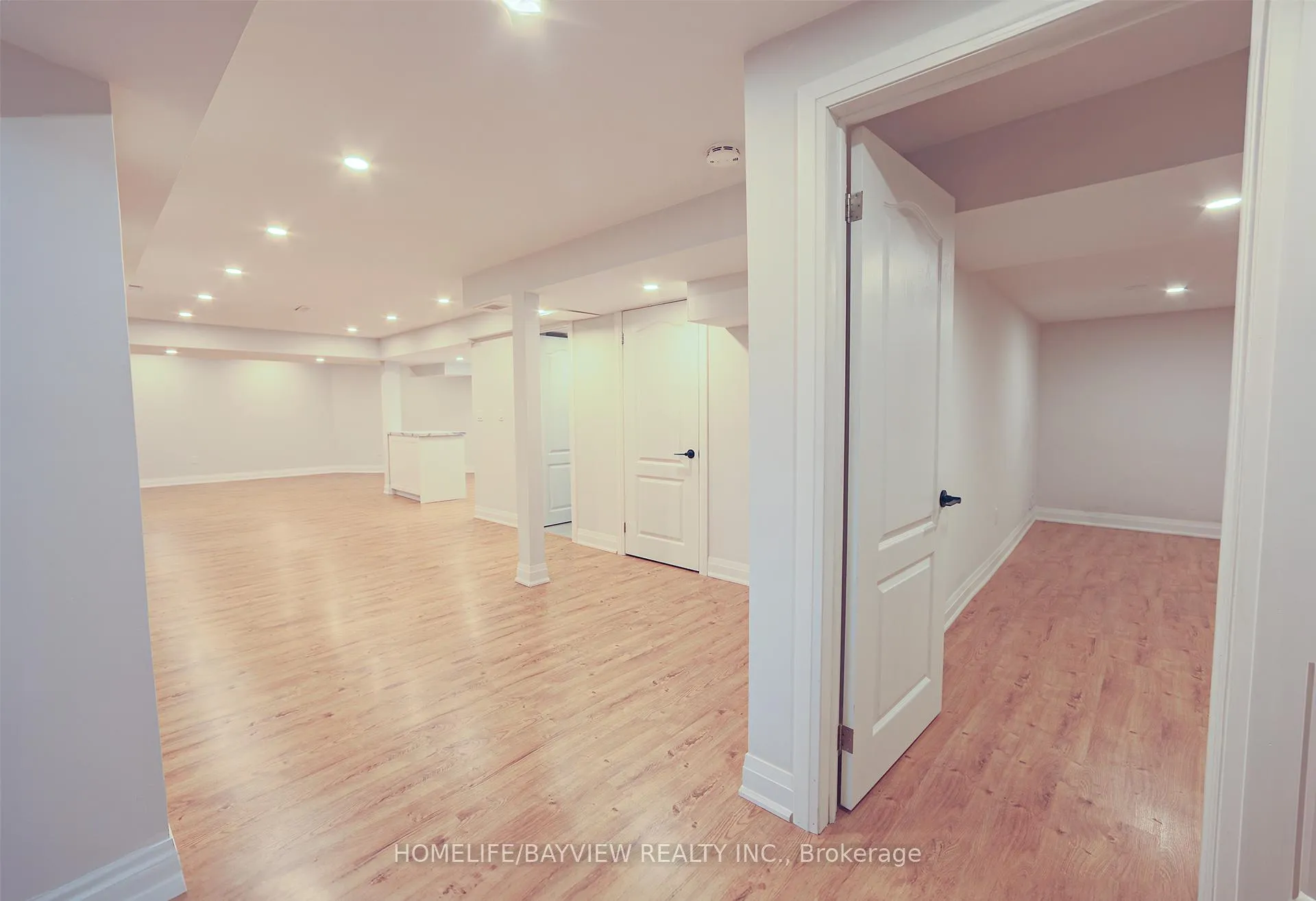 Photo 7 of 15 Chip Court, Richmond Hill, Westbrook — HOMEH