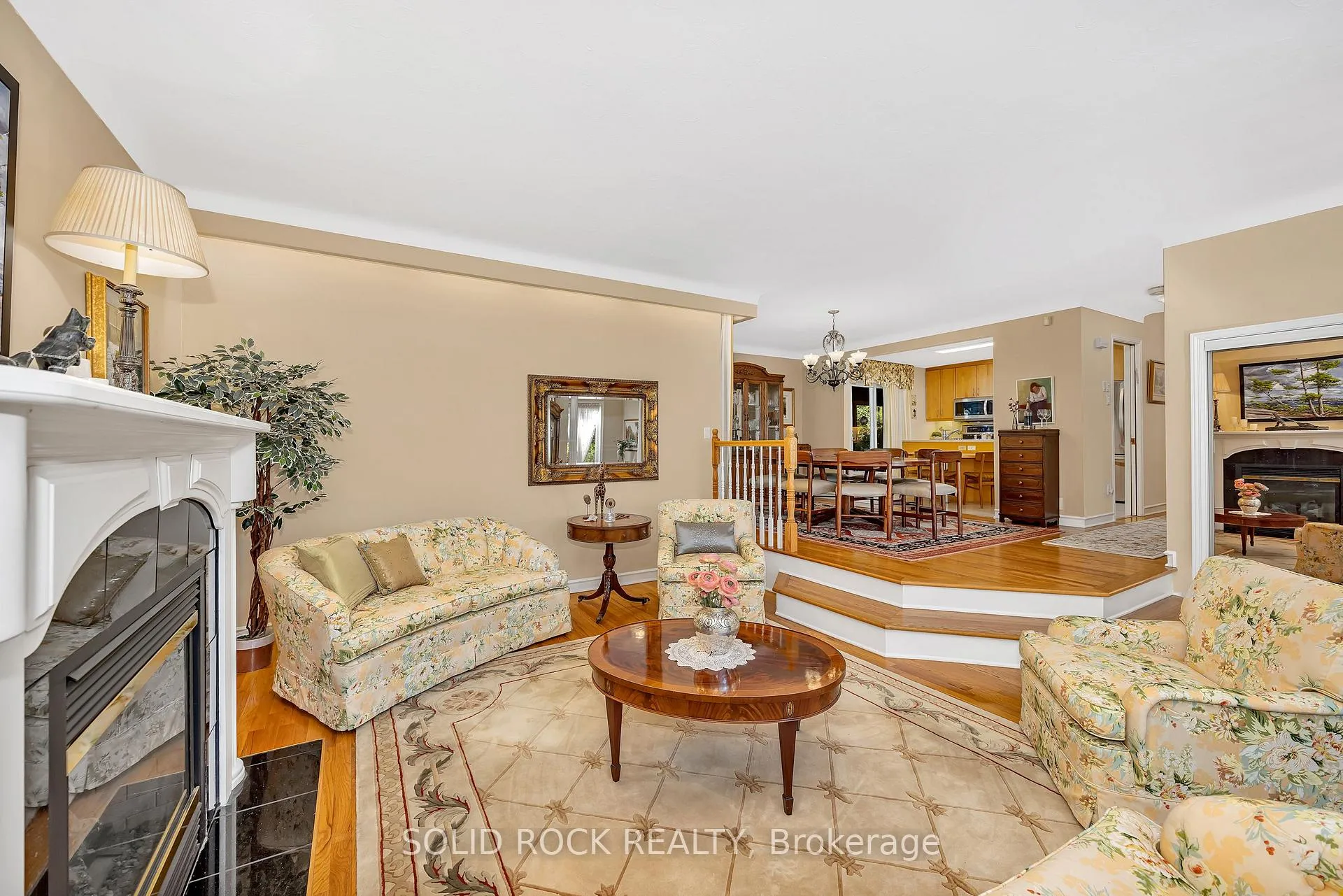 Photo 9 of 471 Tillbury Avenue, Ottawa, Laurentianview — HOMEH