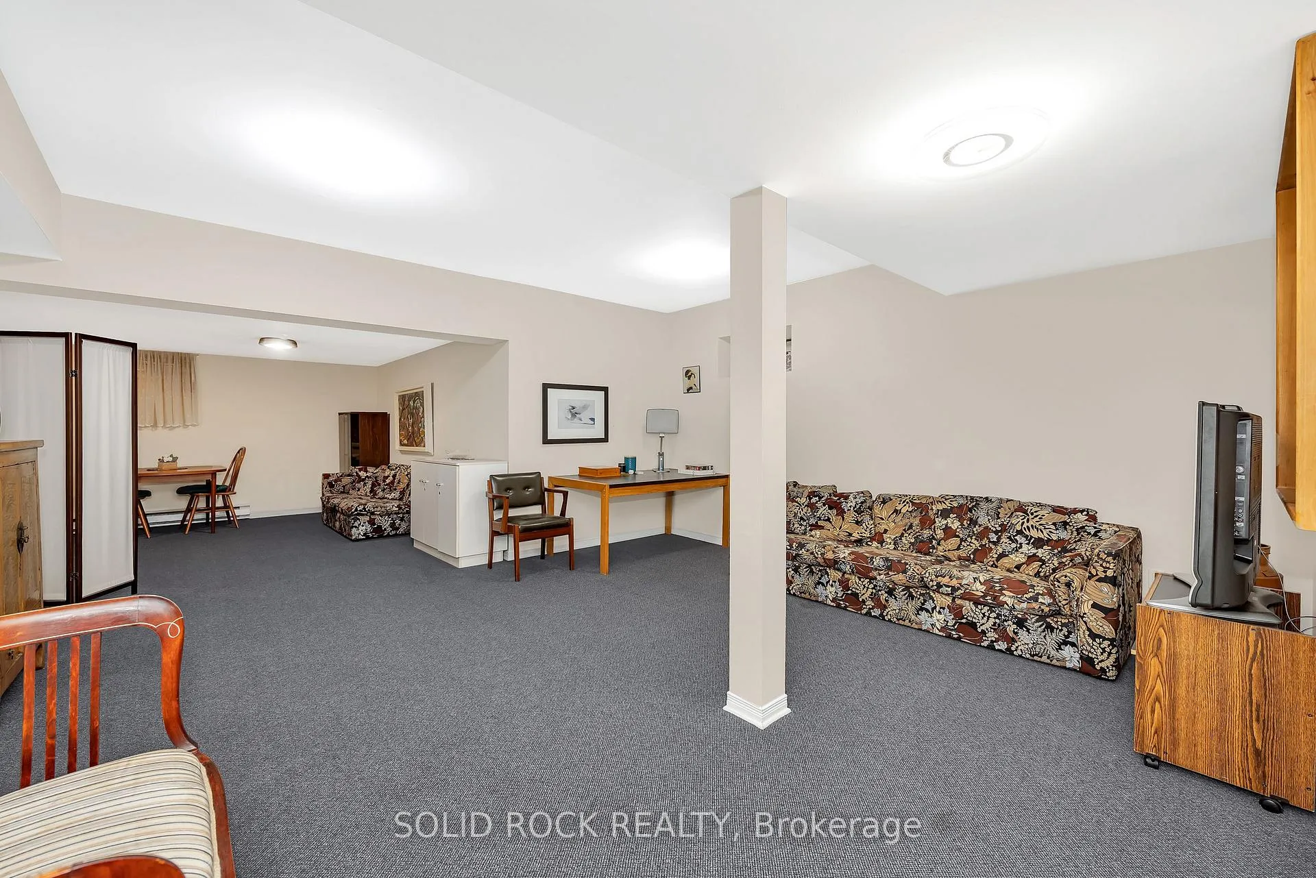 Photo 28 of 471 Tillbury Avenue, Ottawa, Laurentianview — HOMEH
