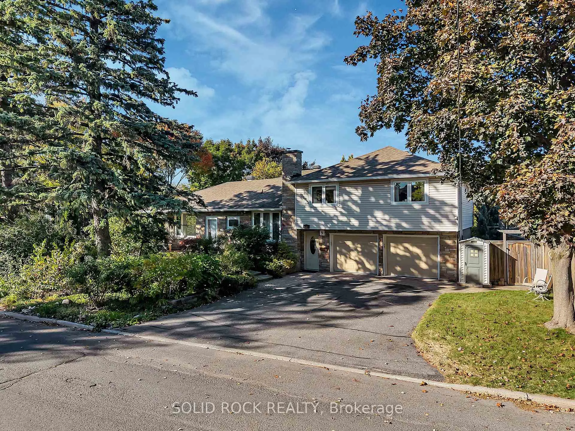 Photo 32 of 471 Tillbury Avenue, Ottawa, Laurentianview — HOMEH