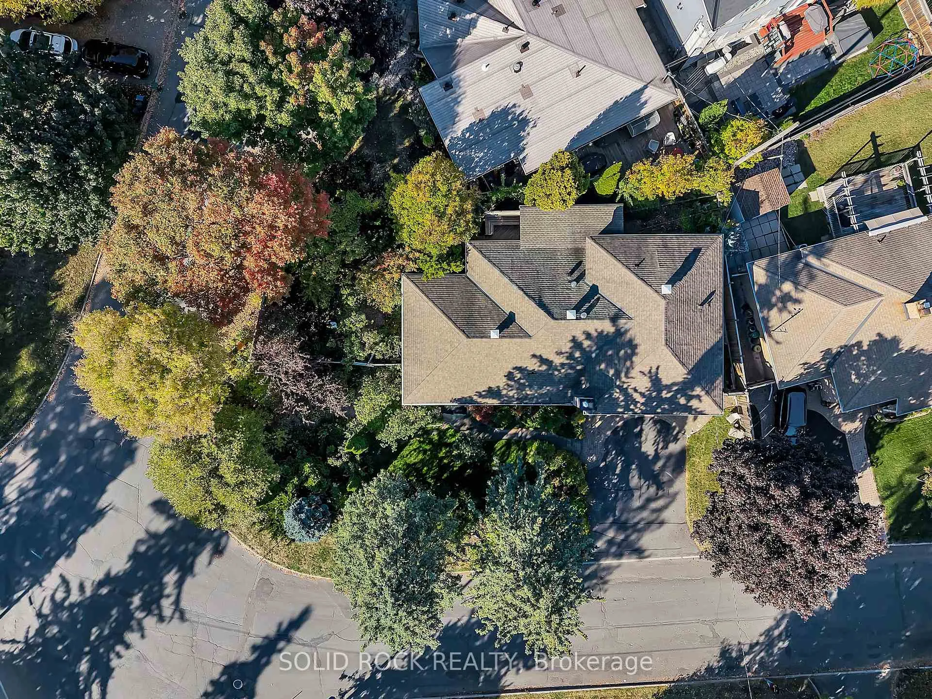 Photo 33 of 471 Tillbury Avenue, Ottawa, Laurentianview — HOMEH