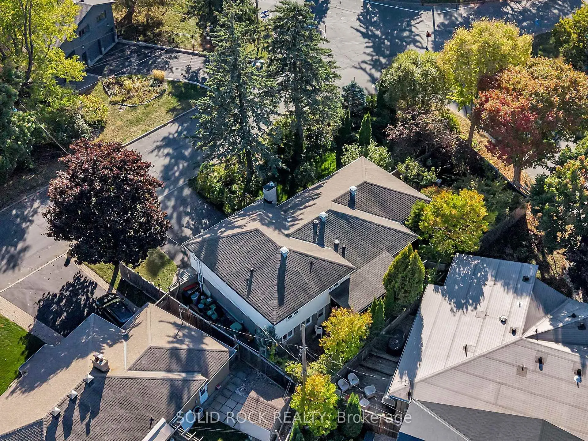 Photo 34 of 471 Tillbury Avenue, Ottawa, Laurentianview — HOMEH