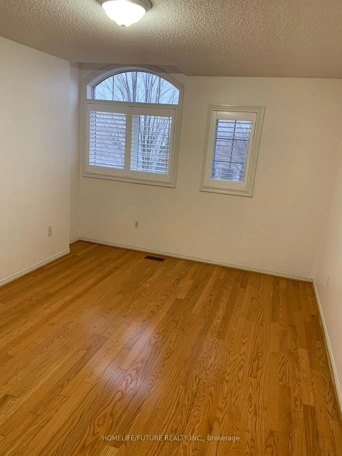 Photo 8 of Unit Main, 14 Brando Avenue, Markham, Middlefield — HOMEH