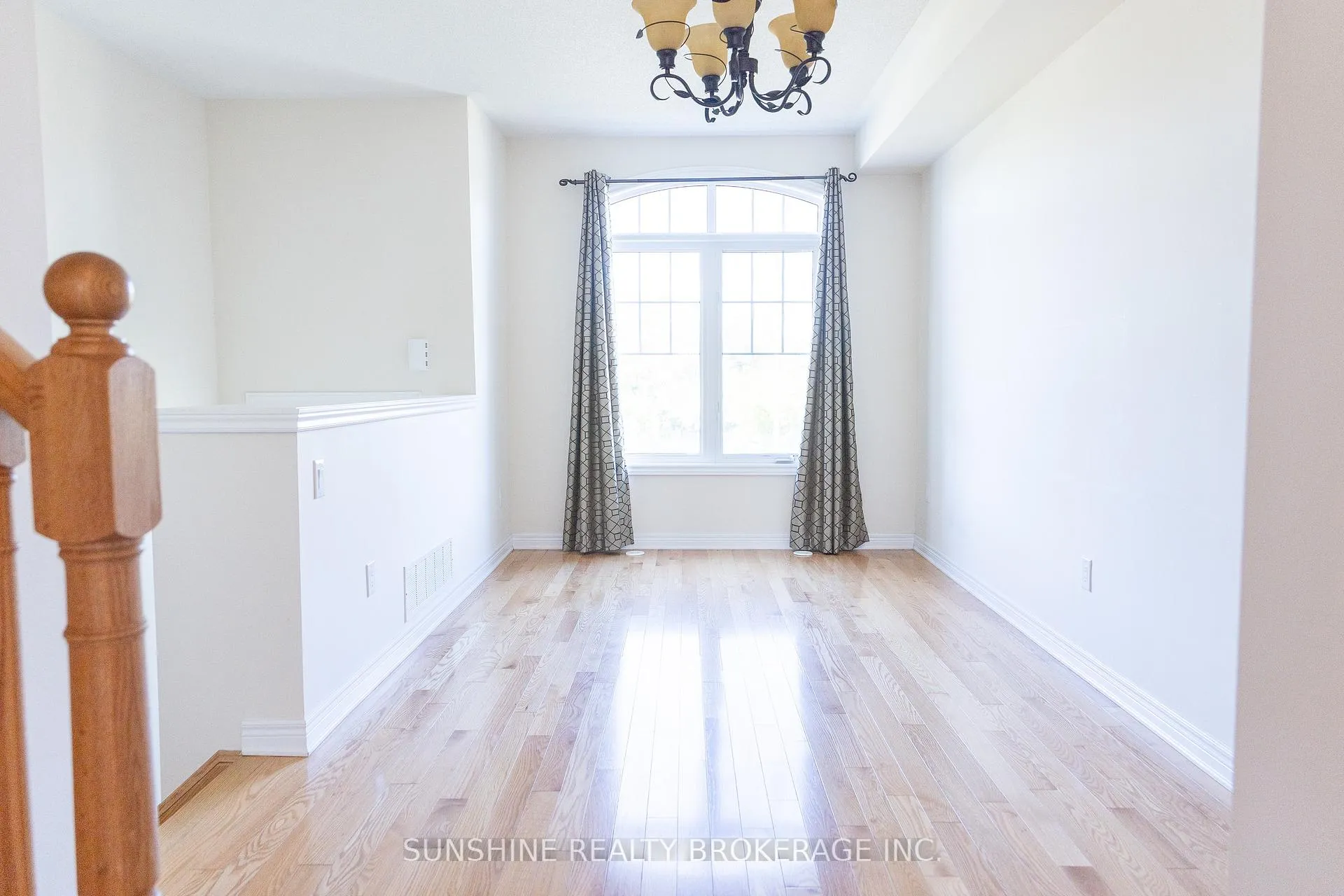 Photo 8 of 85 Dundas Way, Markham, Greensborough — HOMEH
