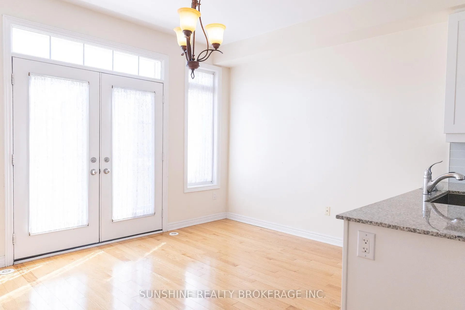 Photo 17 of 85 Dundas Way, Markham, Greensborough — HOMEH