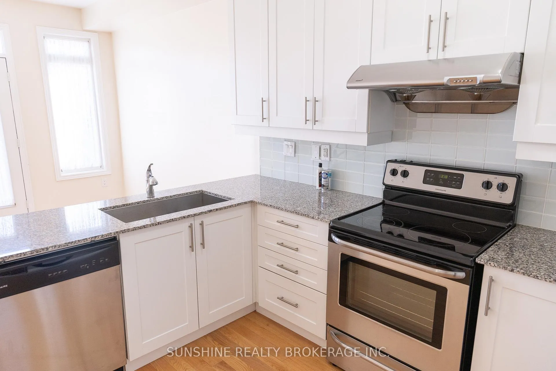 Photo 23 of 85 Dundas Way, Markham, Greensborough — HOMEH