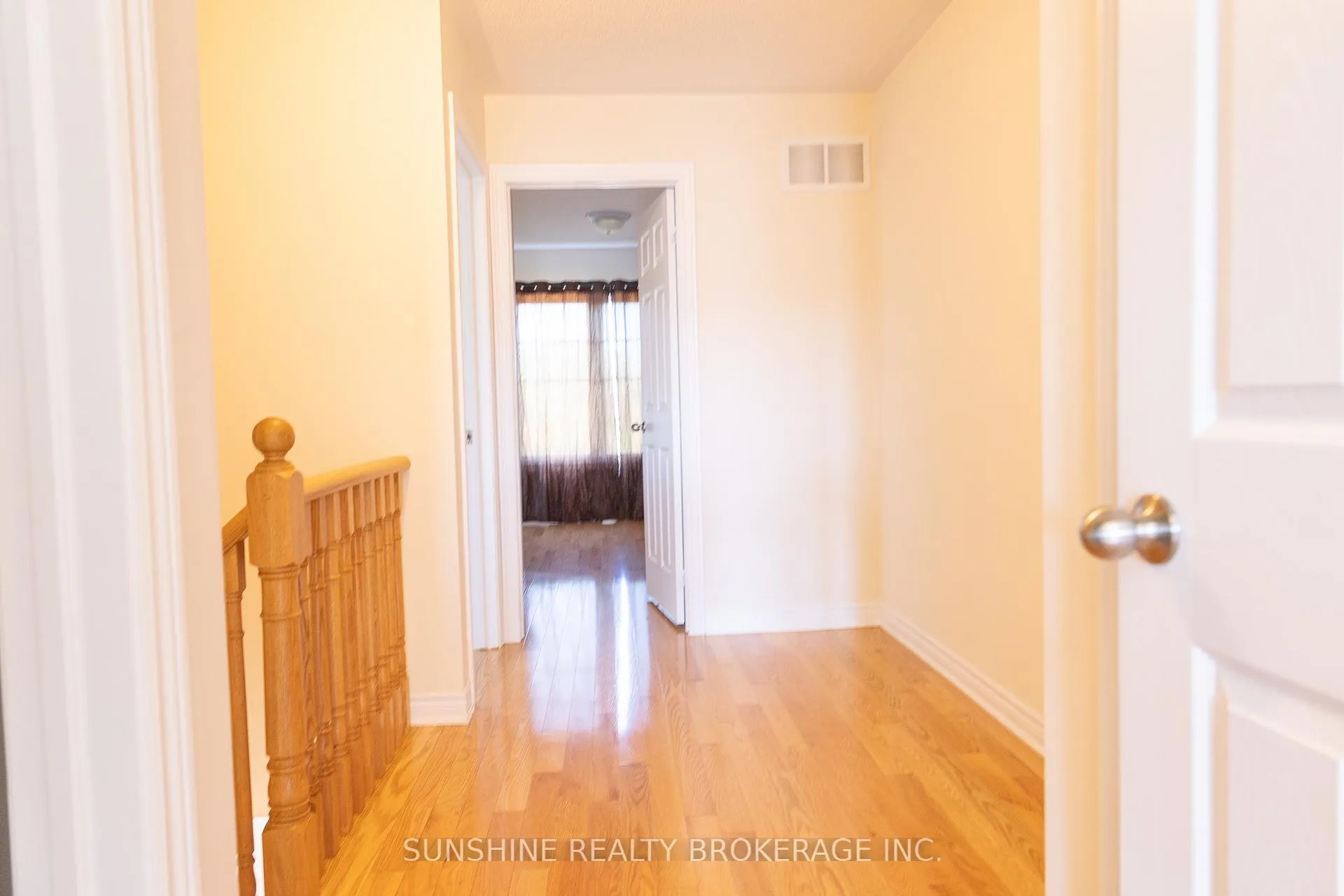 Photo 26 of 85 Dundas Way, Markham, Greensborough — HOMEH