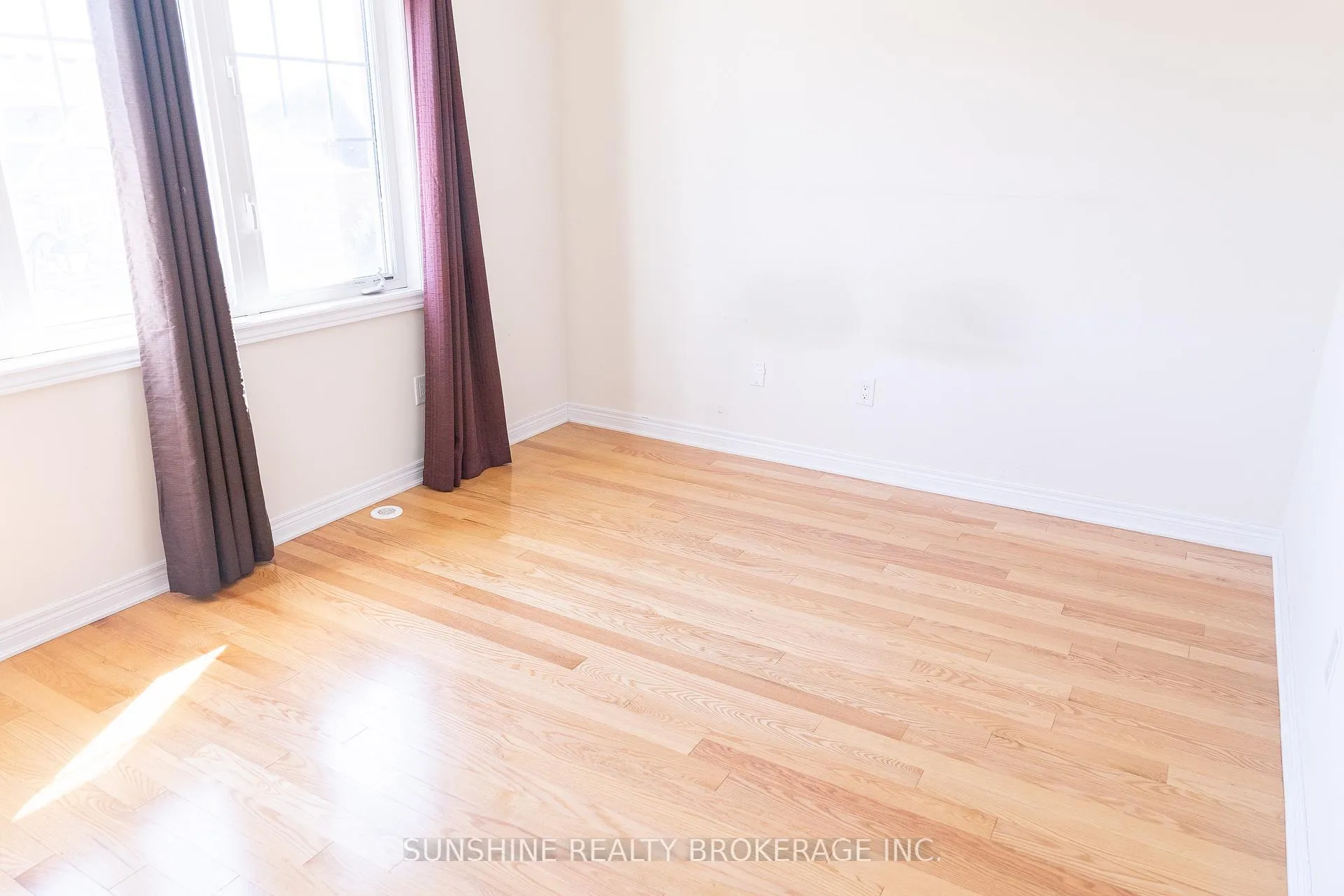 Photo 28 of 85 Dundas Way, Markham, Greensborough — HOMEH