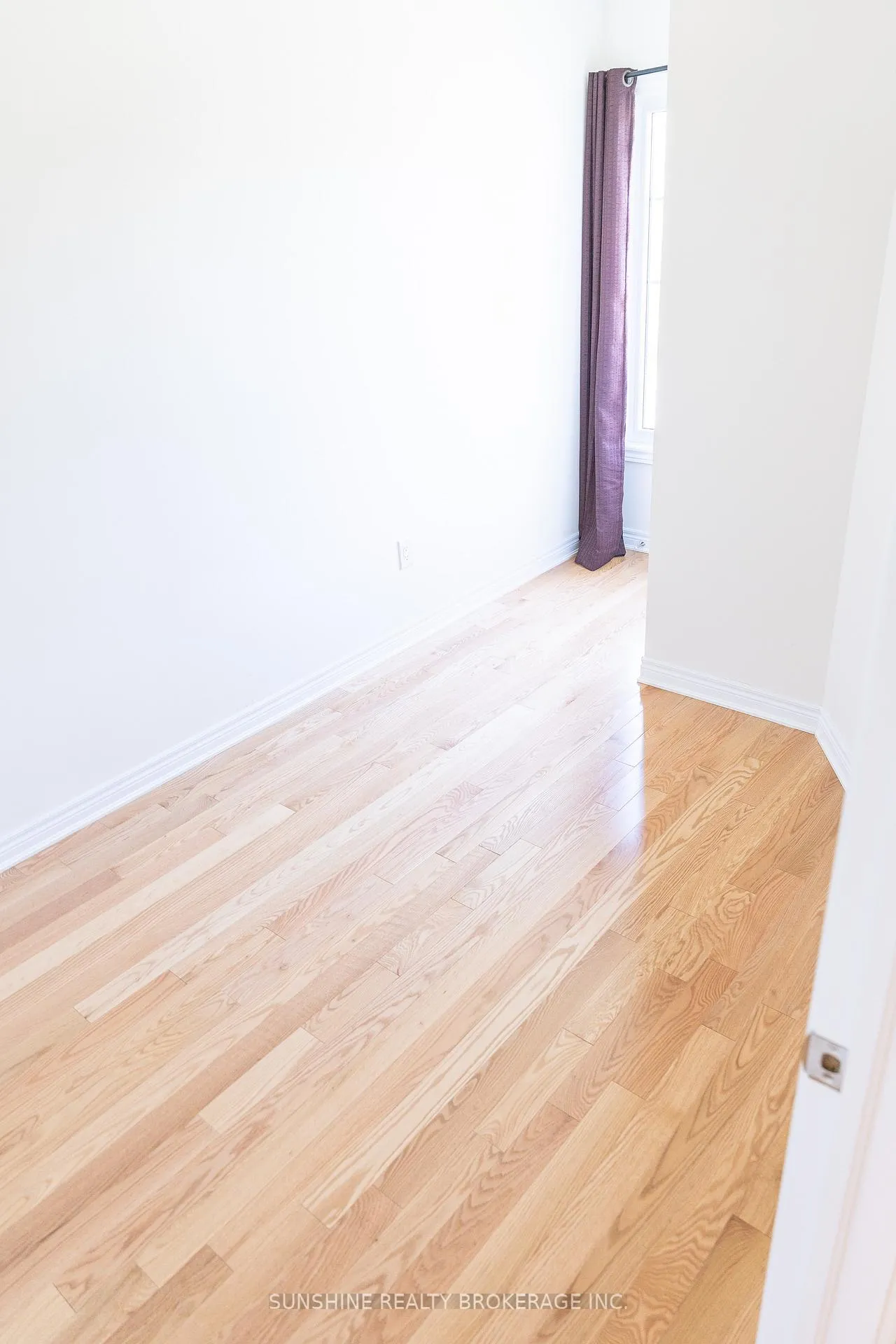 Photo 38 of 85 Dundas Way, Markham, Greensborough — HOMEH