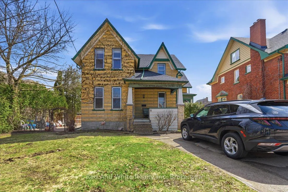 Photo 1 of 31 Bingeman Street, Kitchener, Civic Centre — HOMEH