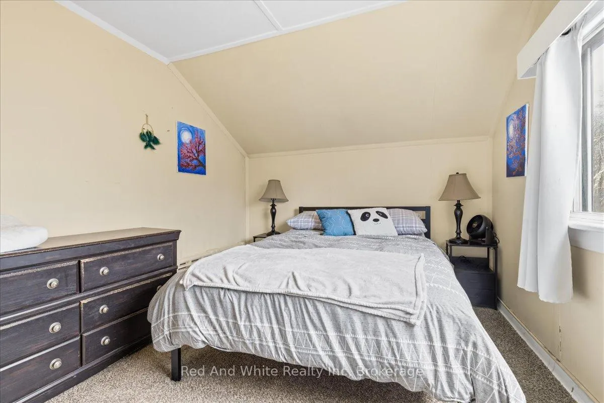 Photo 12 of 31 Bingeman Street, Kitchener, Civic Centre — HOMEH