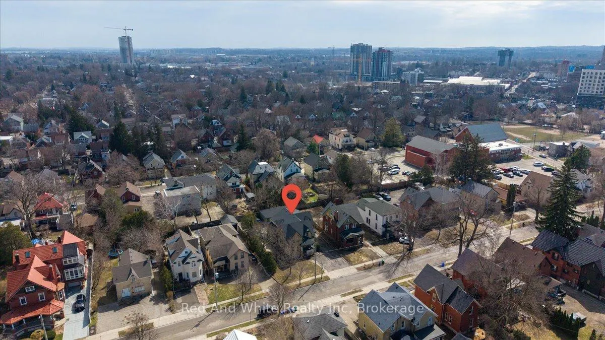 Photo 43 of 31 Bingeman Street, Kitchener, Civic Centre — HOMEH