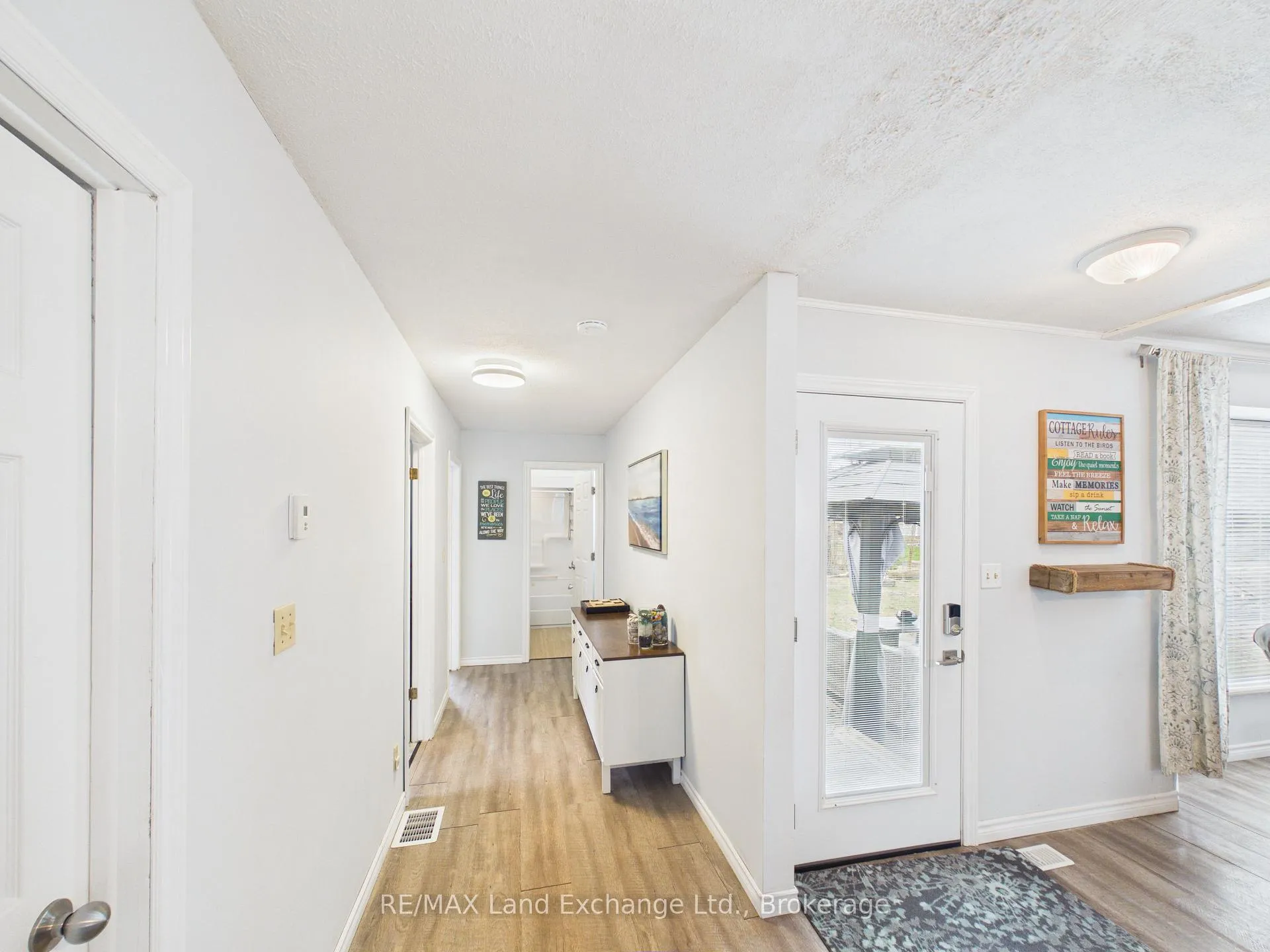 Photo 4 of 507 Abenaki Drive, Huron-Kinloss — HOMEH