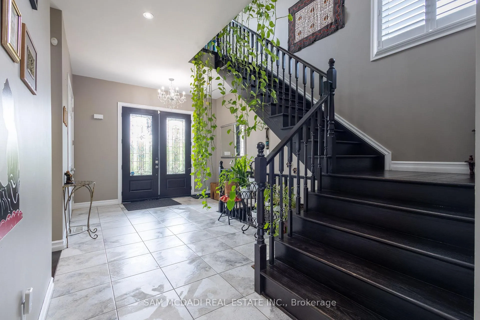 Photo 5 of 187 Beach Boulevard, Hamilton, Hamilton Beach — HOMEH