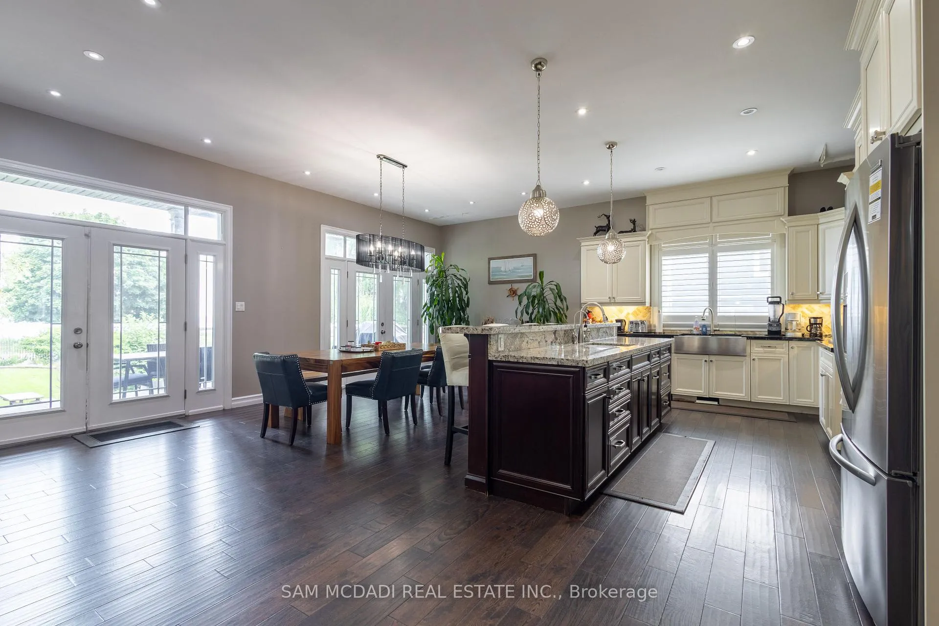Photo 7 of 187 Beach Boulevard, Hamilton, Hamilton Beach — HOMEH