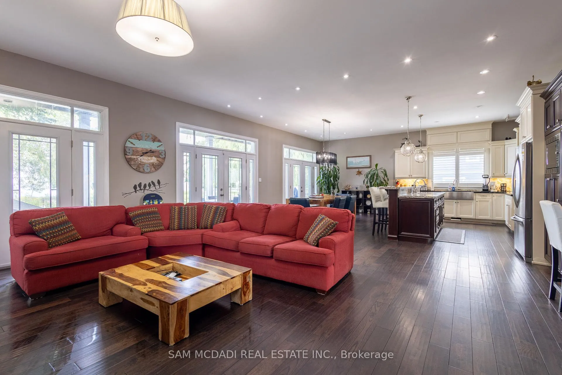 Photo 13 of 187 Beach Boulevard, Hamilton, Hamilton Beach — HOMEH