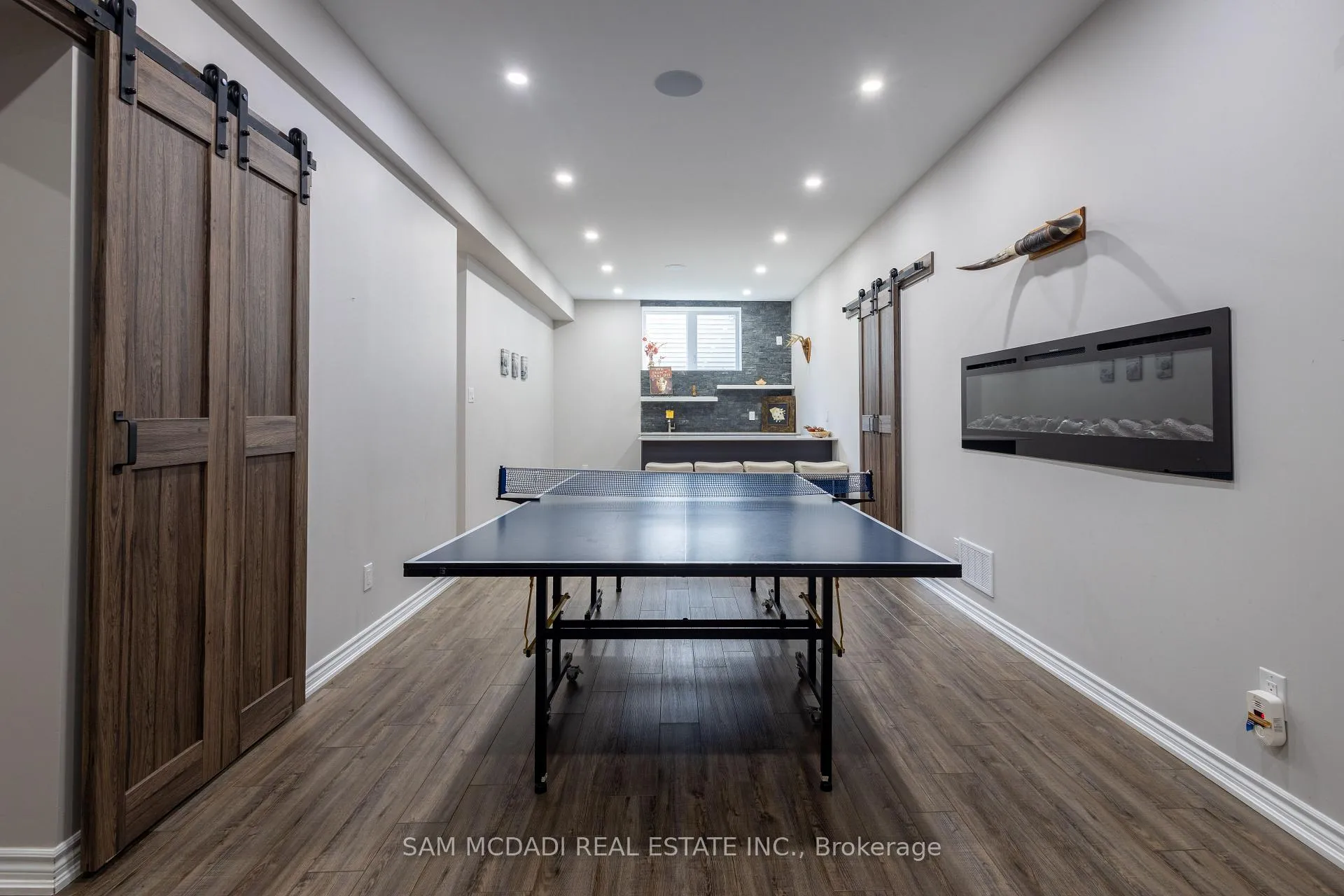 Photo 31 of 187 Beach Boulevard, Hamilton, Hamilton Beach — HOMEH