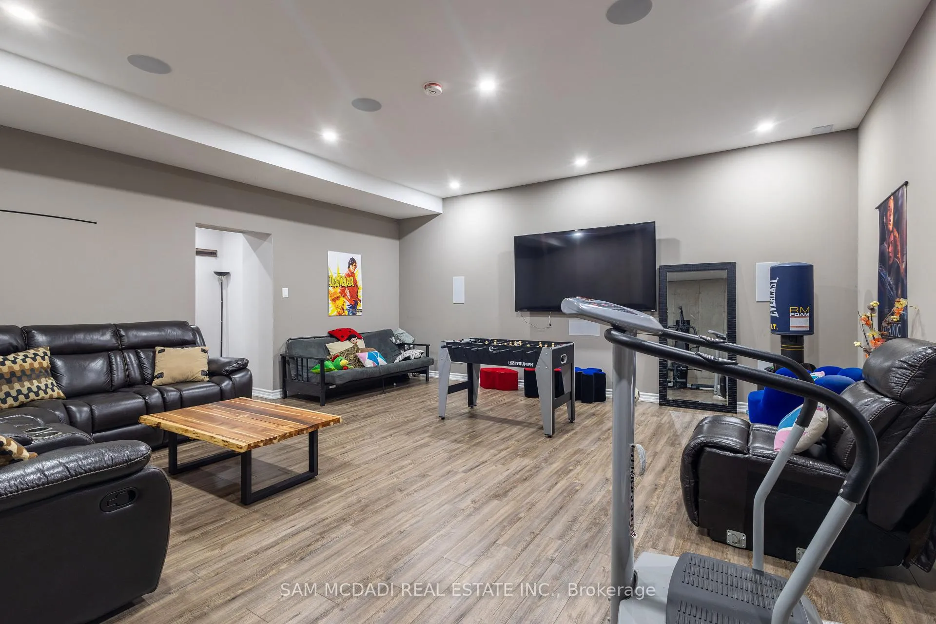 Photo 34 of 187 Beach Boulevard, Hamilton, Hamilton Beach — HOMEH