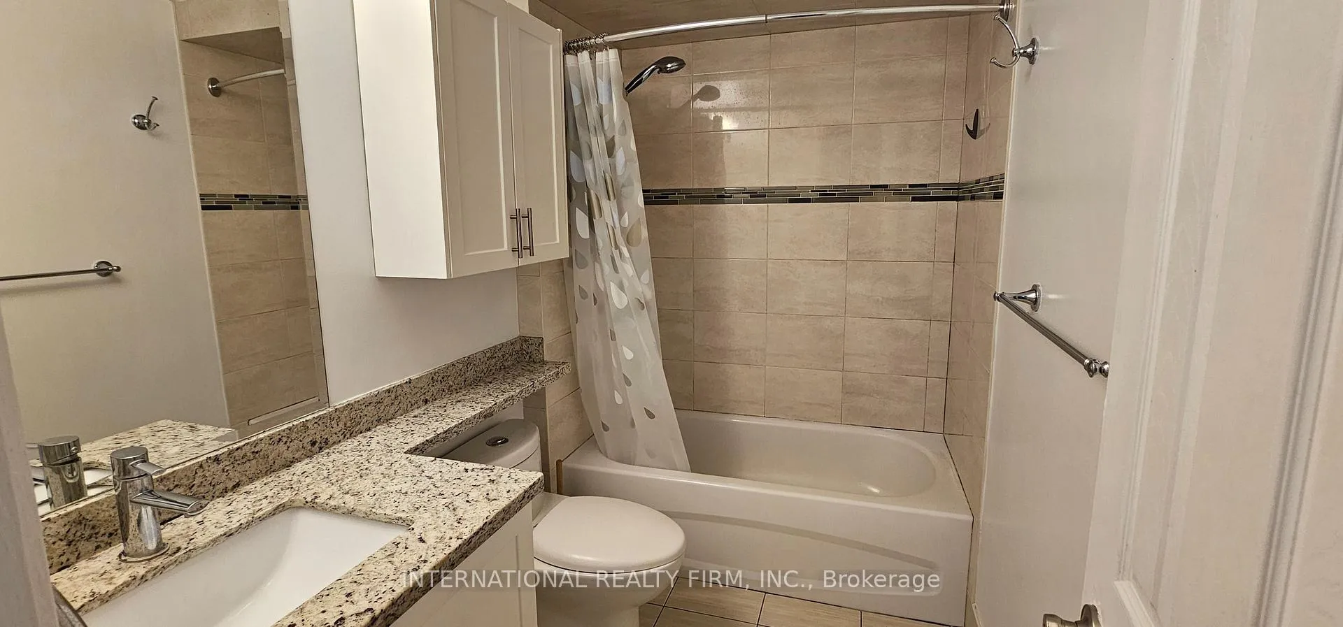 Photo 11 of 86 Upton Crescent, Markham, Milliken Mills West — HOMEH