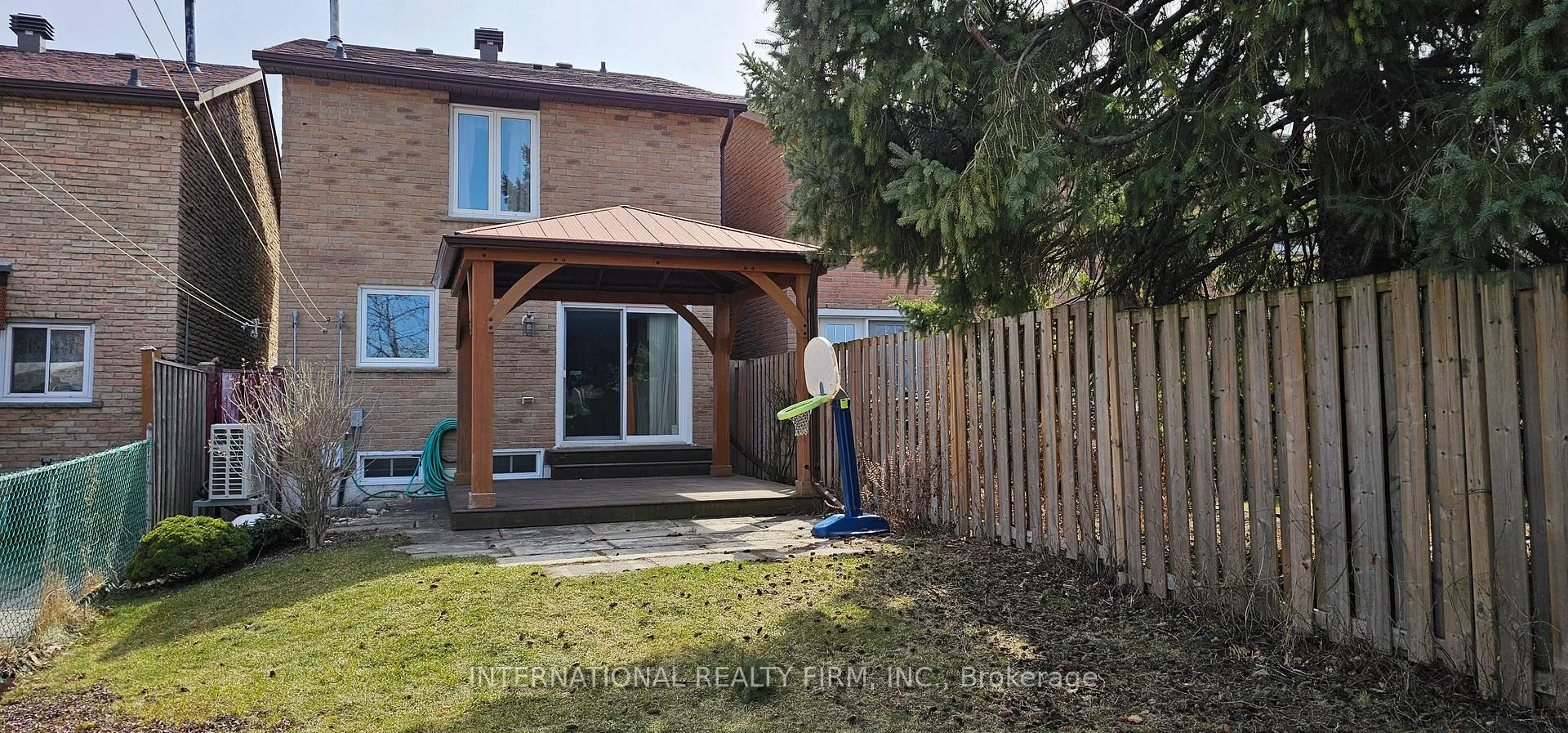 Photo 14 of 86 Upton Crescent, Markham, Milliken Mills West — HOMEH