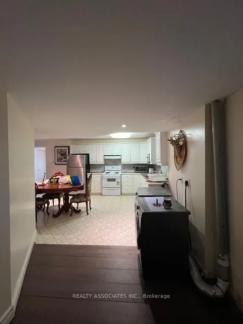Photo 5 of Unit Basement, 70 Promelia Court, Markham, Rouge River Estates — HOMEH