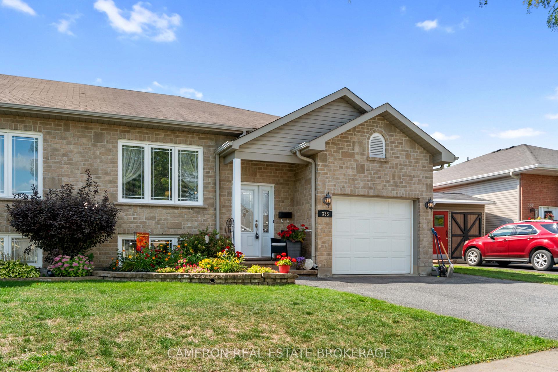 Photo 3 of 335 Emma Avenue, Cornwall — HOMEH