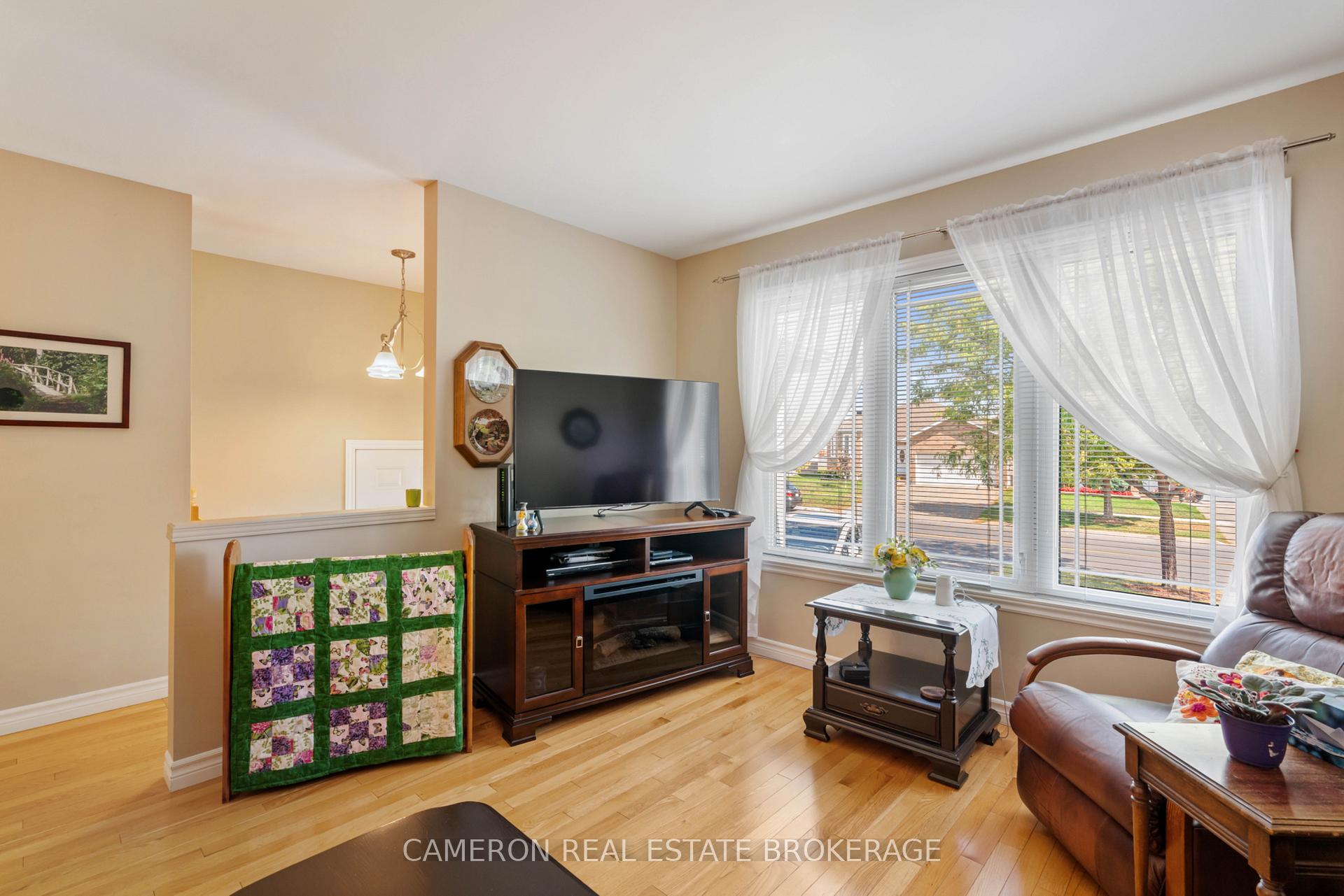Photo 8 of 335 Emma Avenue, Cornwall — HOMEH