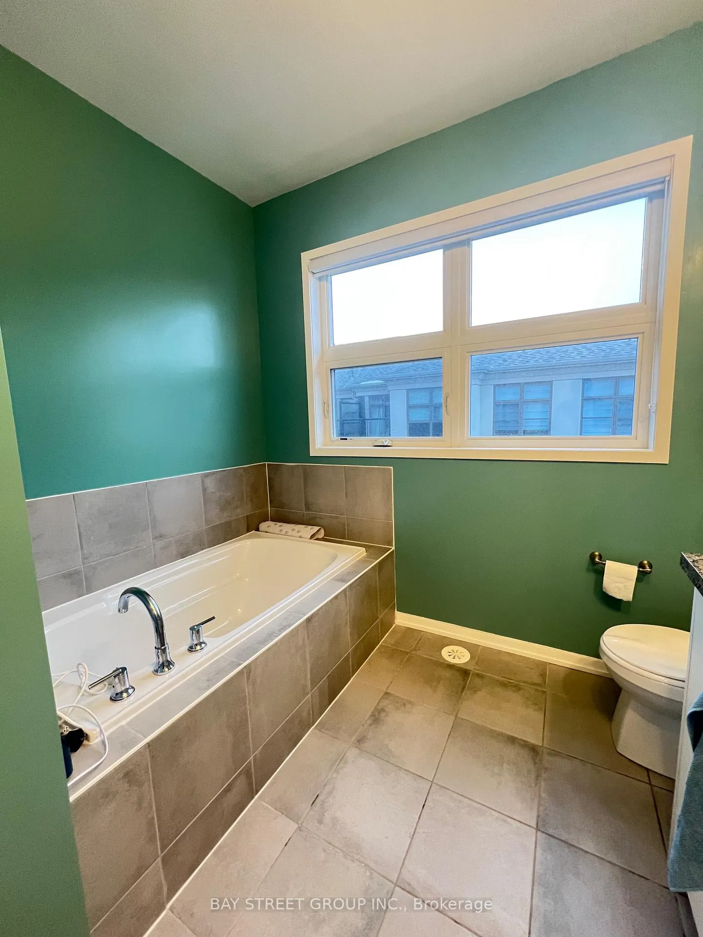 Photo 10 of 24 Andalusia Lane, Markham, Wismer — HOMEH